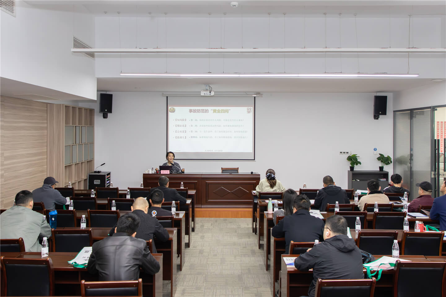 202511171434293307.jpg 3.jpg